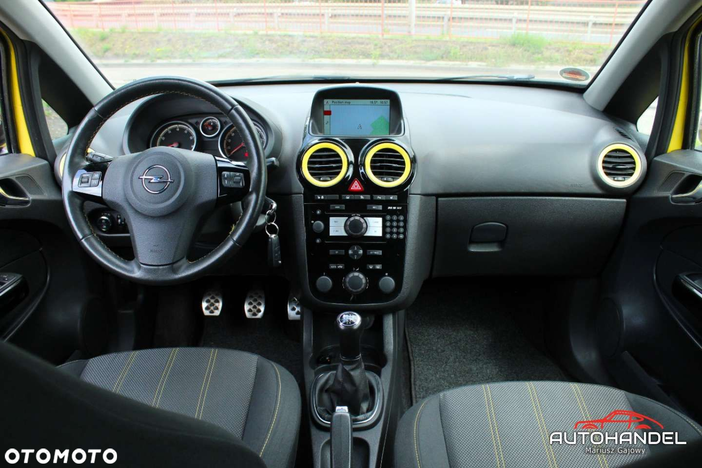 Opel Corsa - 8