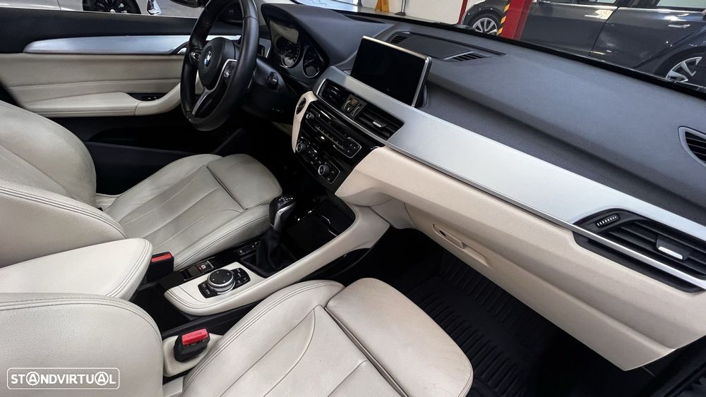 BMW X1 20 d xDrive Auto Pack M - 28
