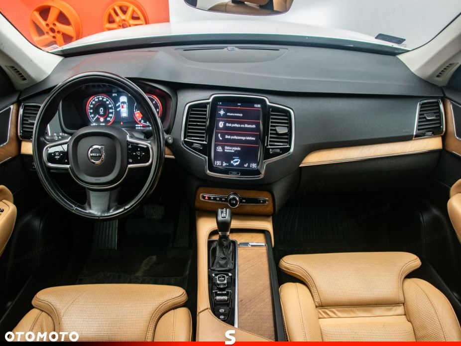 Volvo XC 90 - 17