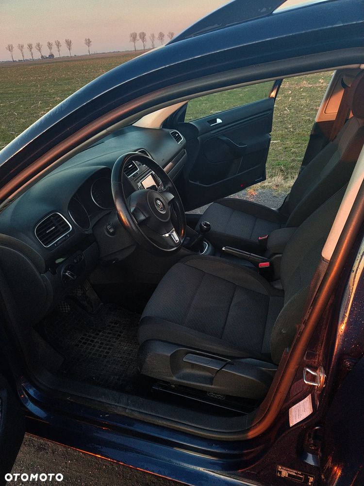 Volkswagen Golf 1.6 TDI Comfortline - 23