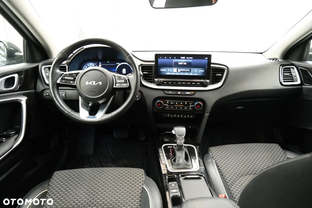 Kia XCeed 1.5 T-GDI Business Line DCT - 9