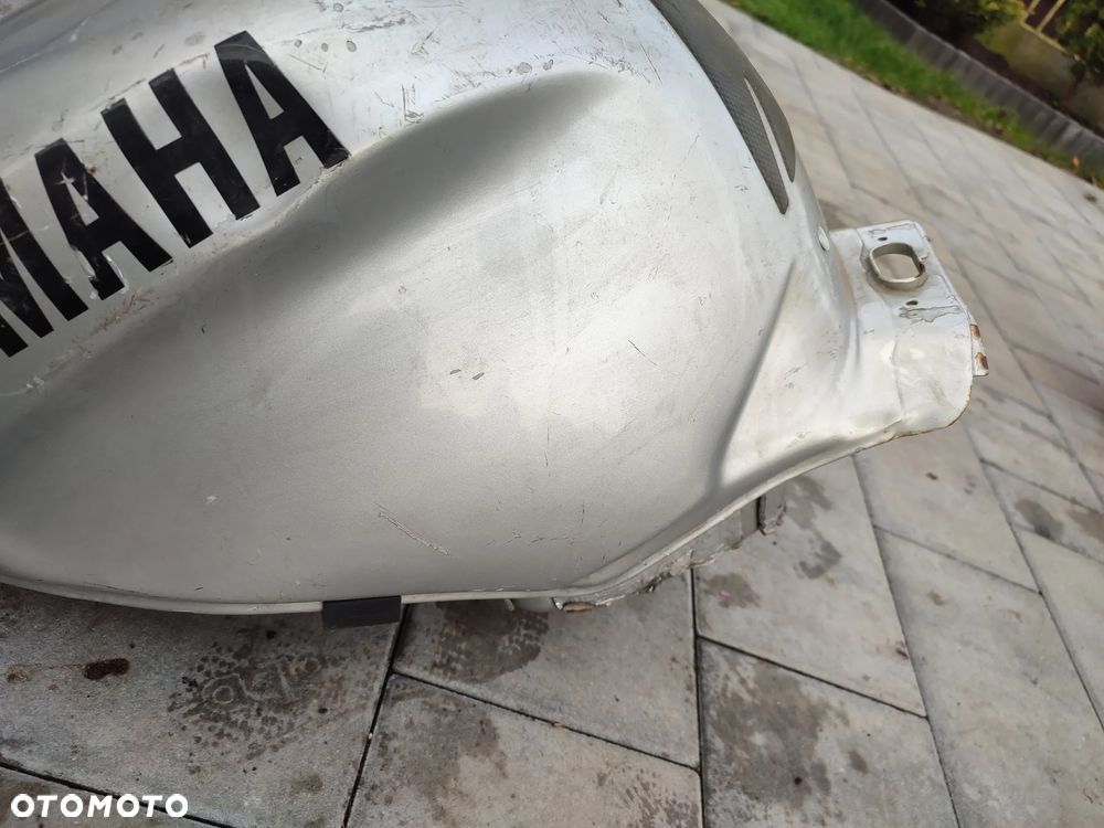 Bak, zbiornik paliwa Yamaha Thundercat 600 - 4