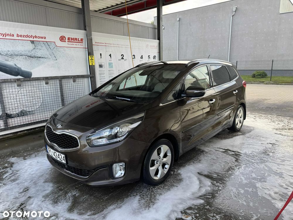 Kia Carens 1.6 GDI L - 2
