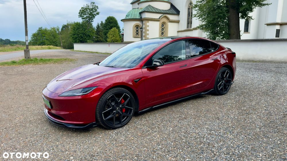 Tesla Model 3 - 18