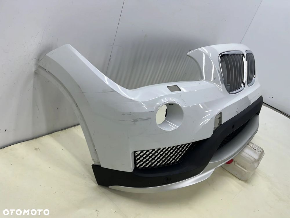 Zderzak przedni BMW X1 E84 12-15 Lift przód 4XPDC spryski 7303750 - 2
