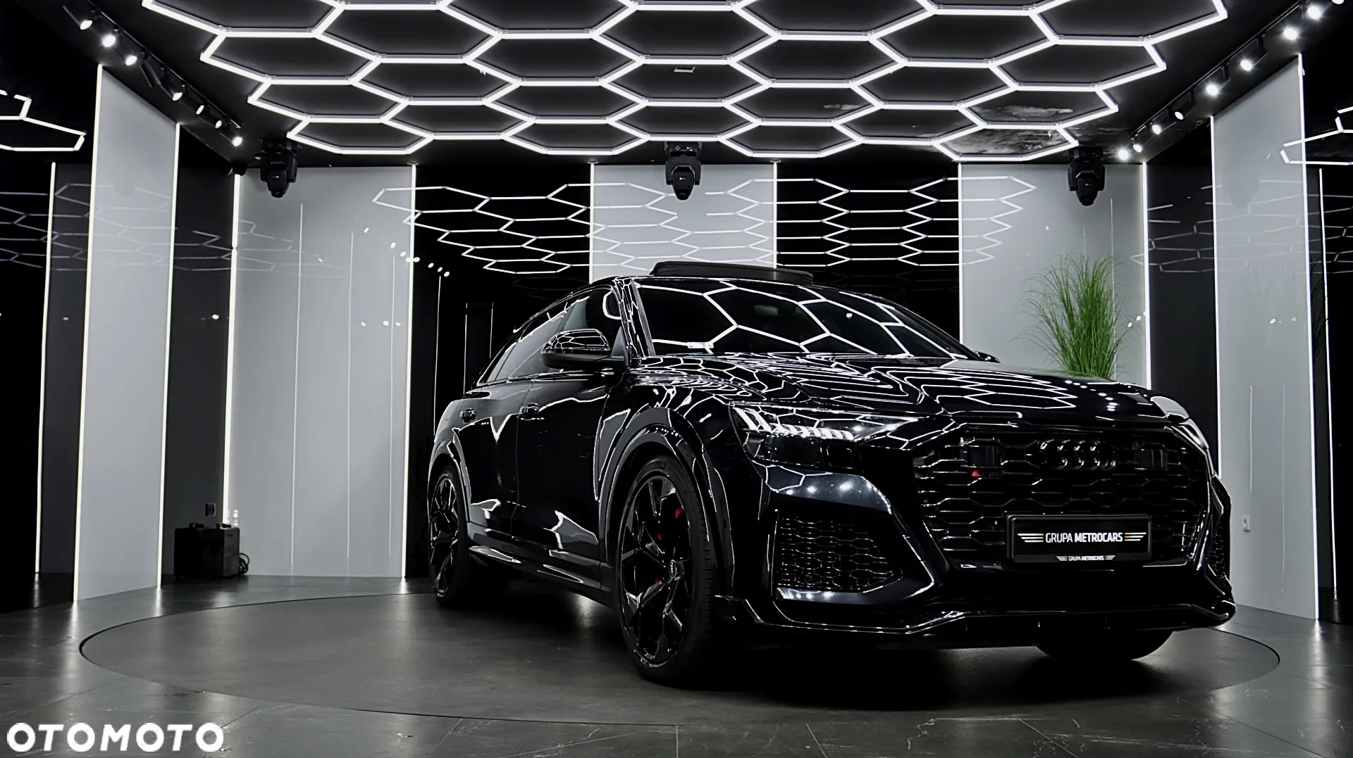 Audi RS Q8 RSQ8 TFSI Quattro Tiptronic - 14