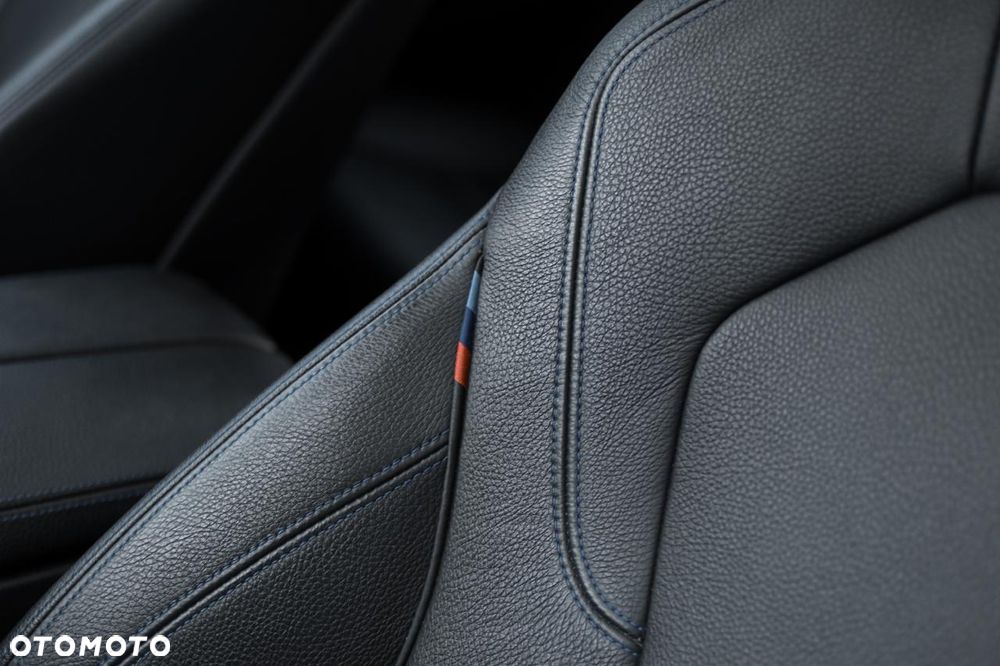 BMW Seria 5 540i xDrive Sport Line - 26