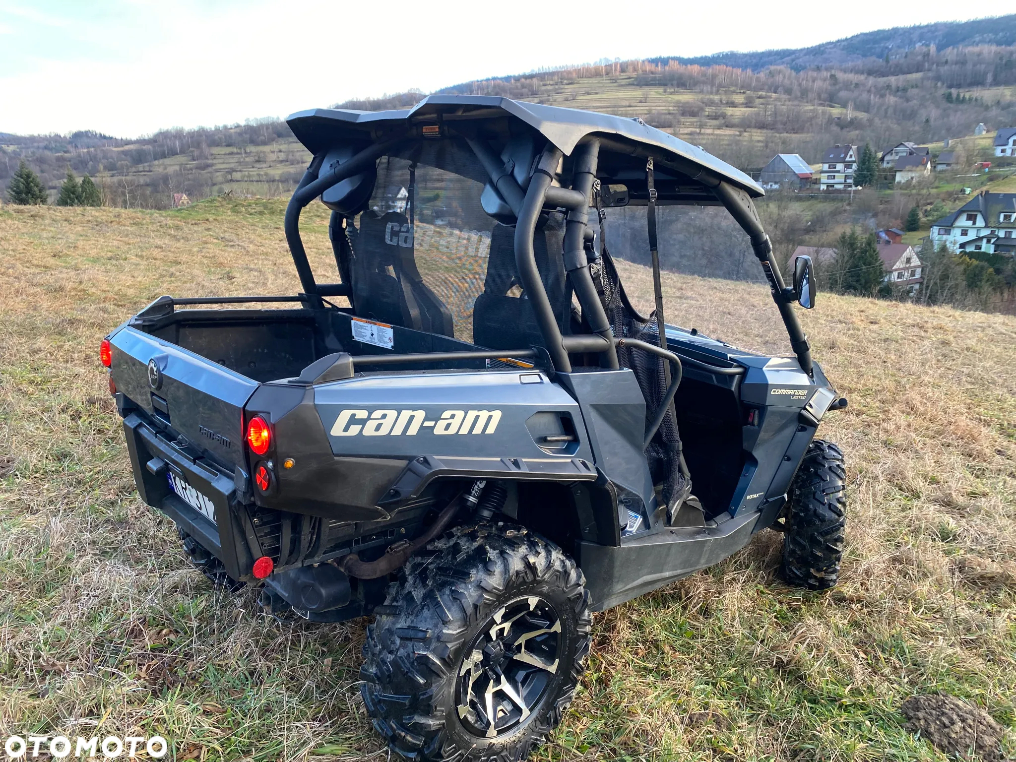 Can-Am Inny - 3