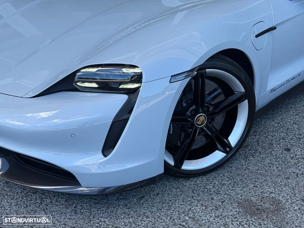 Porsche Taycan Sport Turismo Turbo S - 9