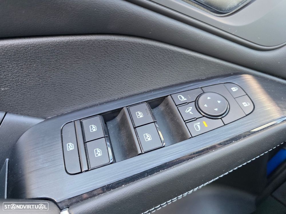 Nissan Qashqai 1.3 DIG-T N-Connecta - 29