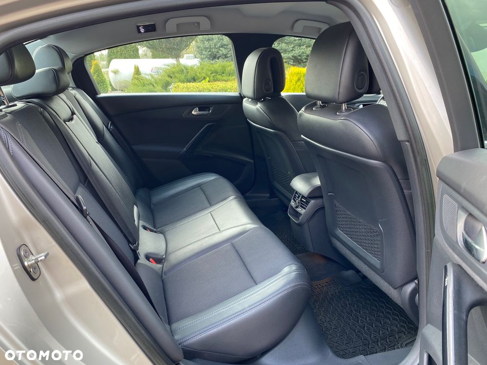 Peugeot 508 1.6 T Business Line - 10