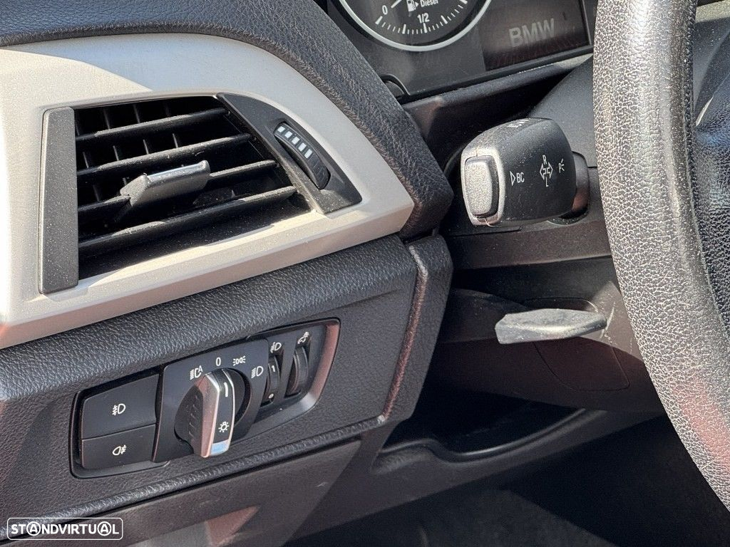BMW 114 d Line Urban - 5