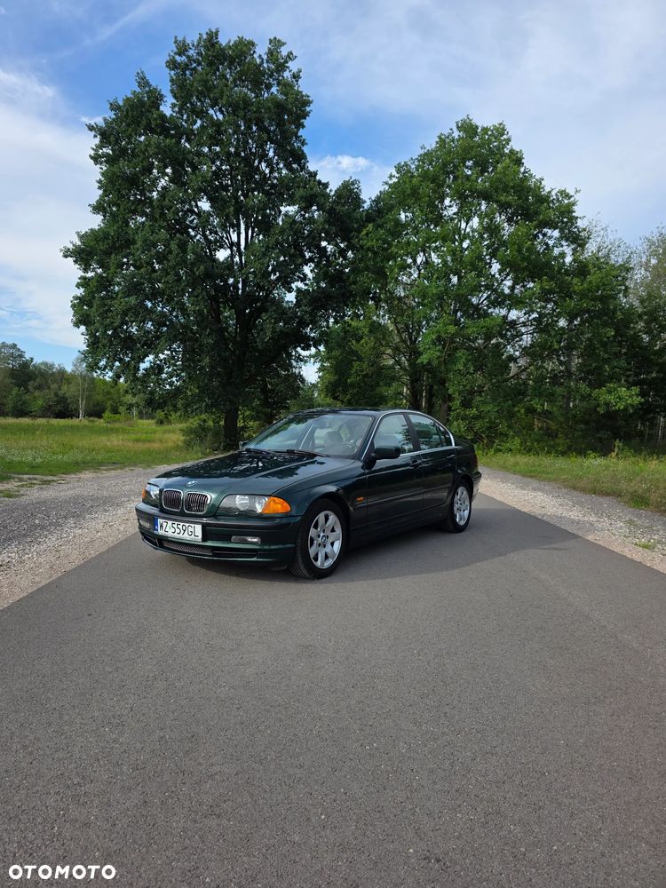 BMW Seria 3 328i - 10