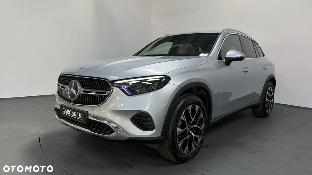 Mercedes-Benz GLC 300 e PHEV 4-Matic Avantgarde - 6