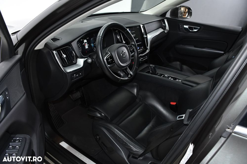 Volvo XC 60 - 24