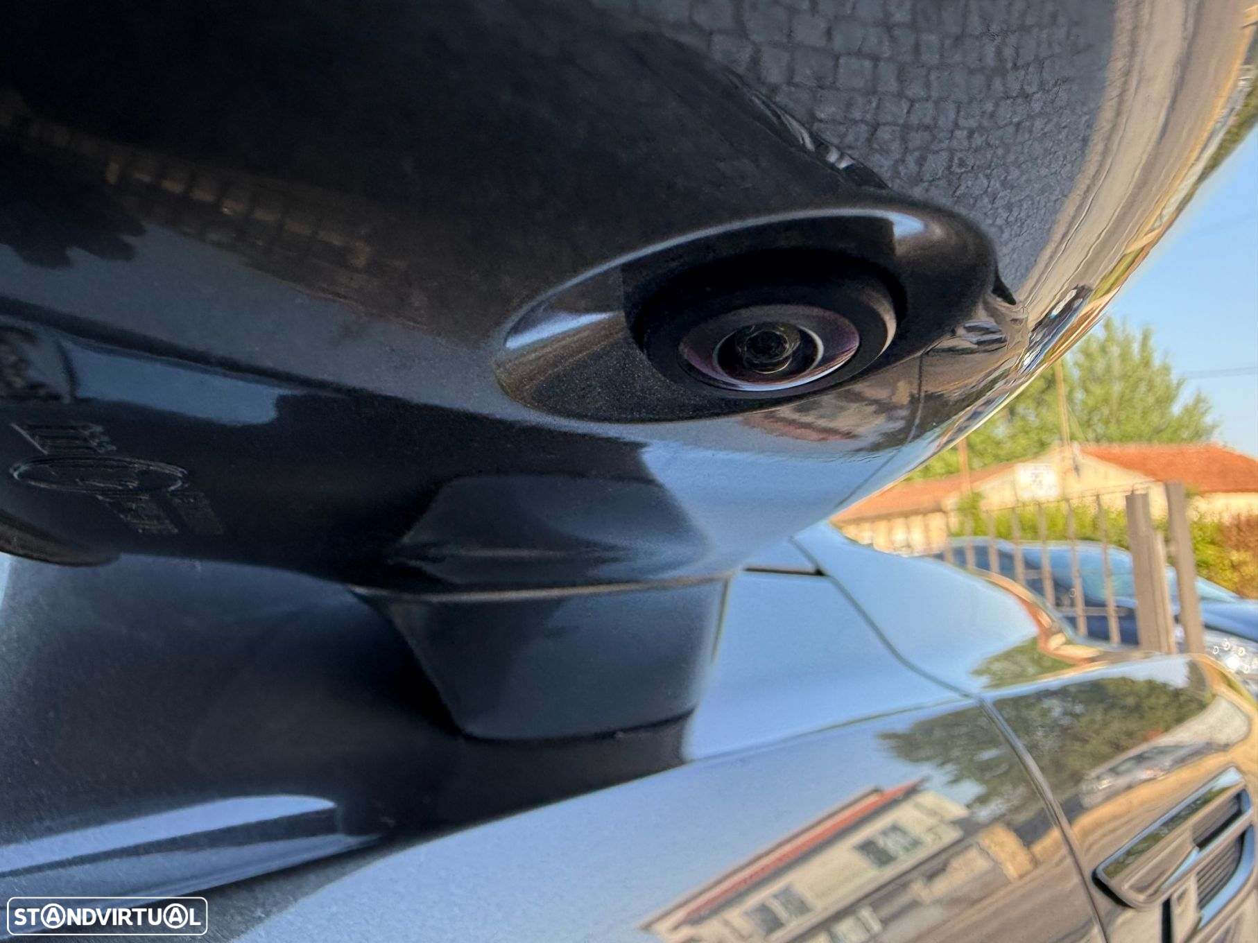 Bentley Bentayga V8 Atelier Edition - 15