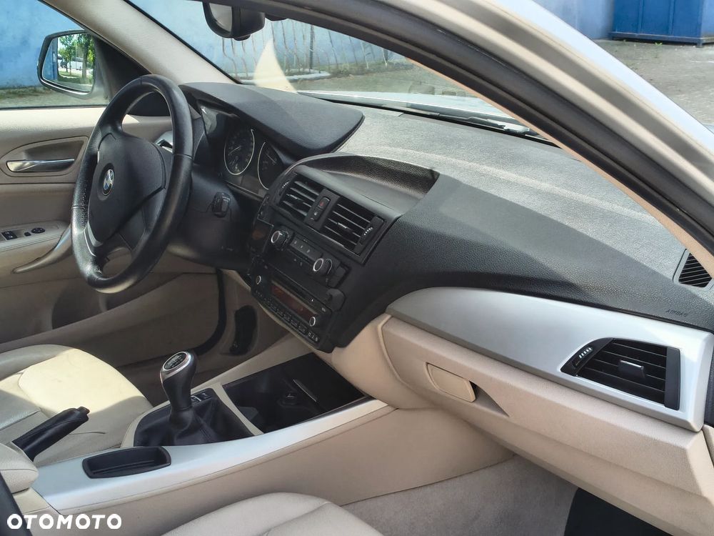 BMW Seria 1 - 13