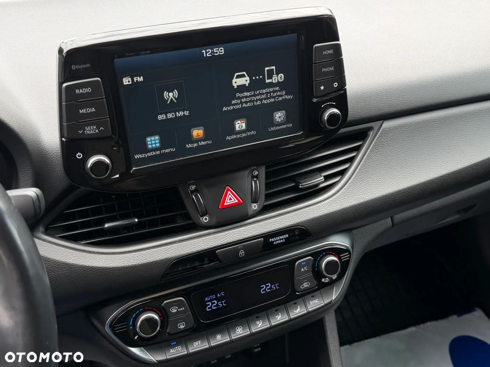 Hyundai i30 1.6 D Comfort DCT - 15
