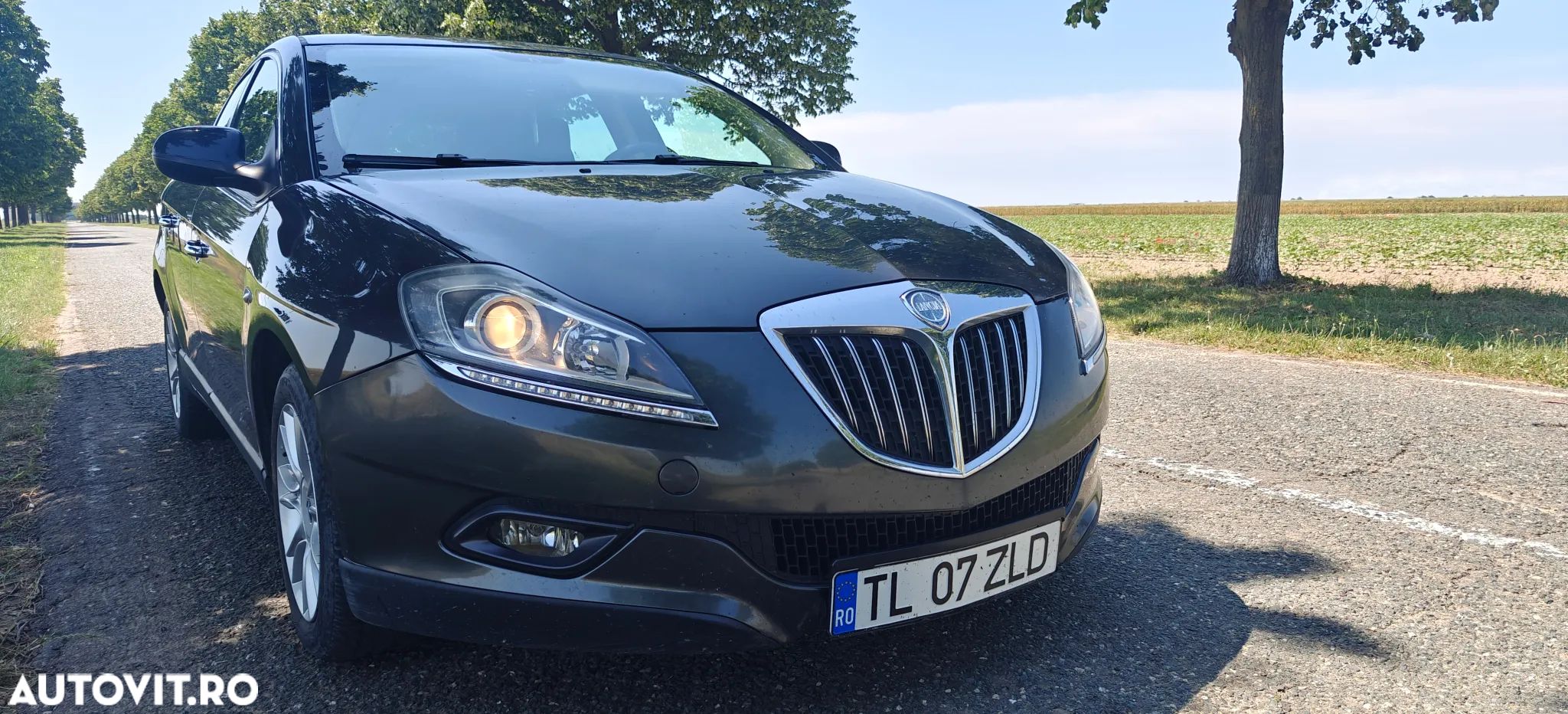 Lancia Delta 1.4 T-Jet 16v Argento - 1