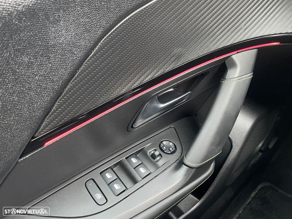 Peugeot e-2008 GT Pack - 24