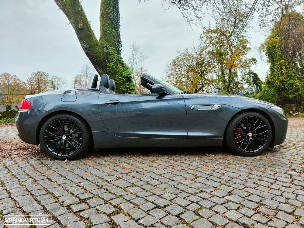 BMW Z4 sDrive18i - 11
