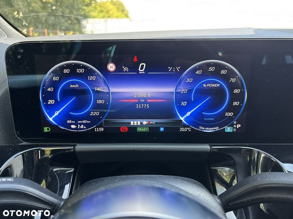 Mercedes-Benz EQA - 23