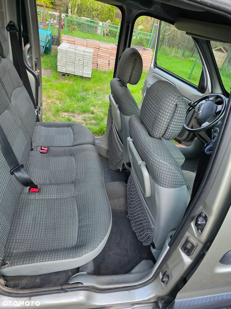 Renault Kangoo 1.6 16V Authentique 4x4 - 32