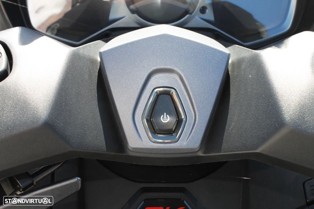 Kymco AK Premium - 27