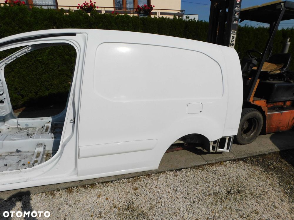 Ćwiartka lewy tył błotnik Peugeot Partner Citroen Berlingo tył 2008-r - 2