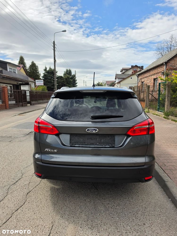 Ford Focus 1.5 TDCi DPF Start-Stopp-System Titanium - 6