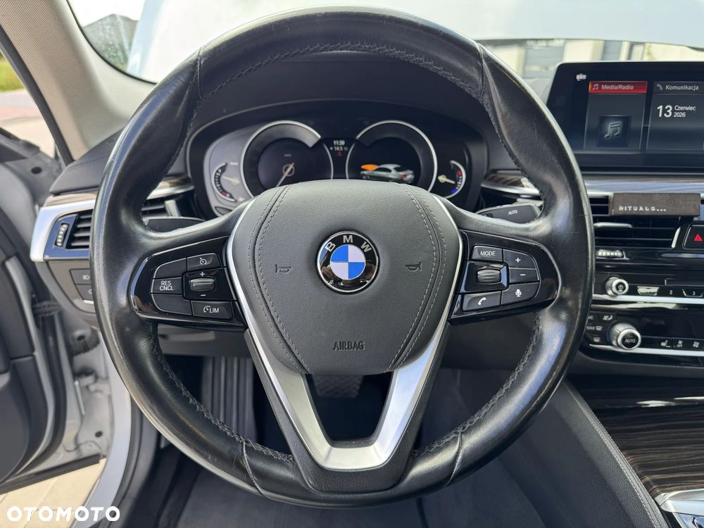 BMW Seria 5 520d Luxury Line - 13