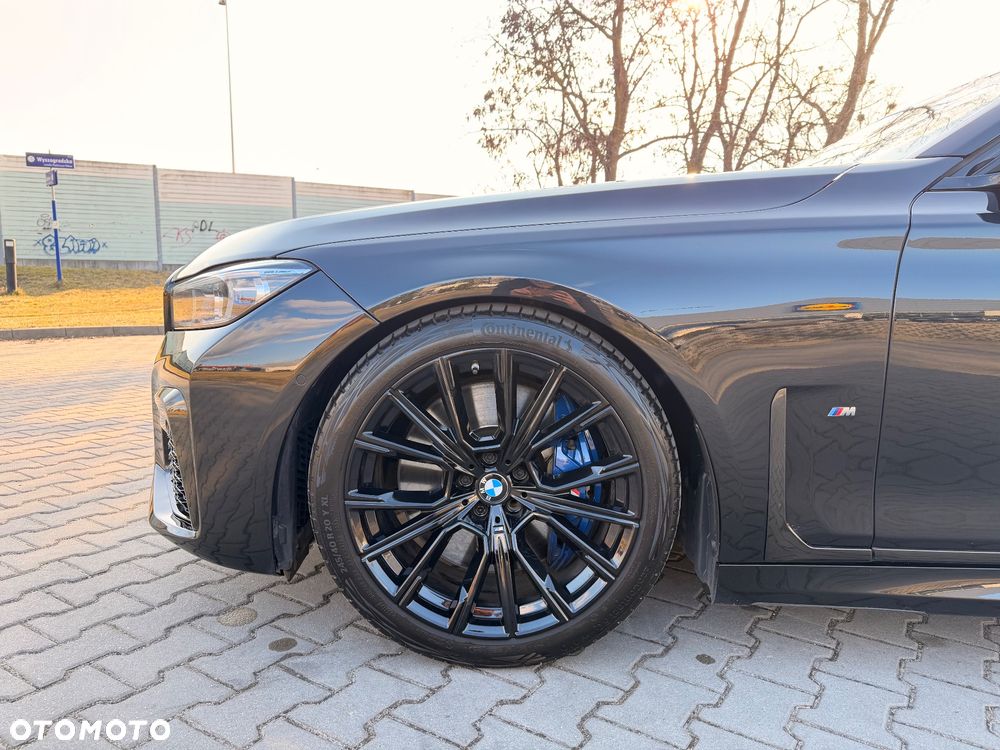 BMW Seria 7 730d xDrive sport - 18