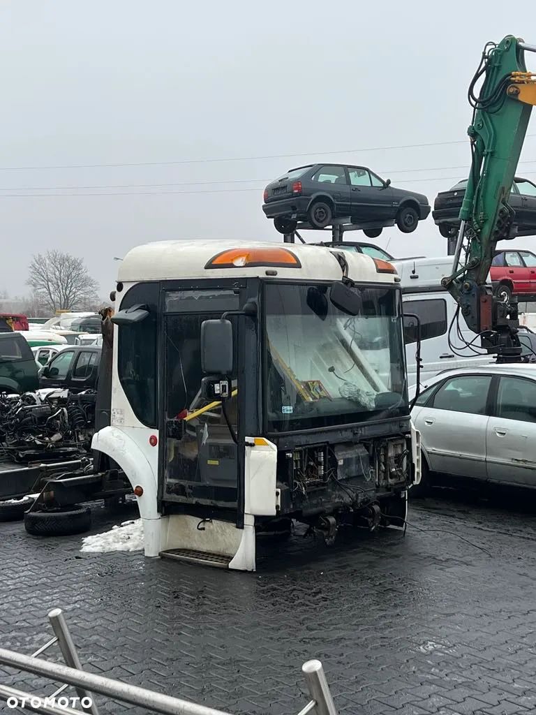 Kabina MAN autobus !! Karoseria, transport !! Zabudowa śmieciarki !! - 1