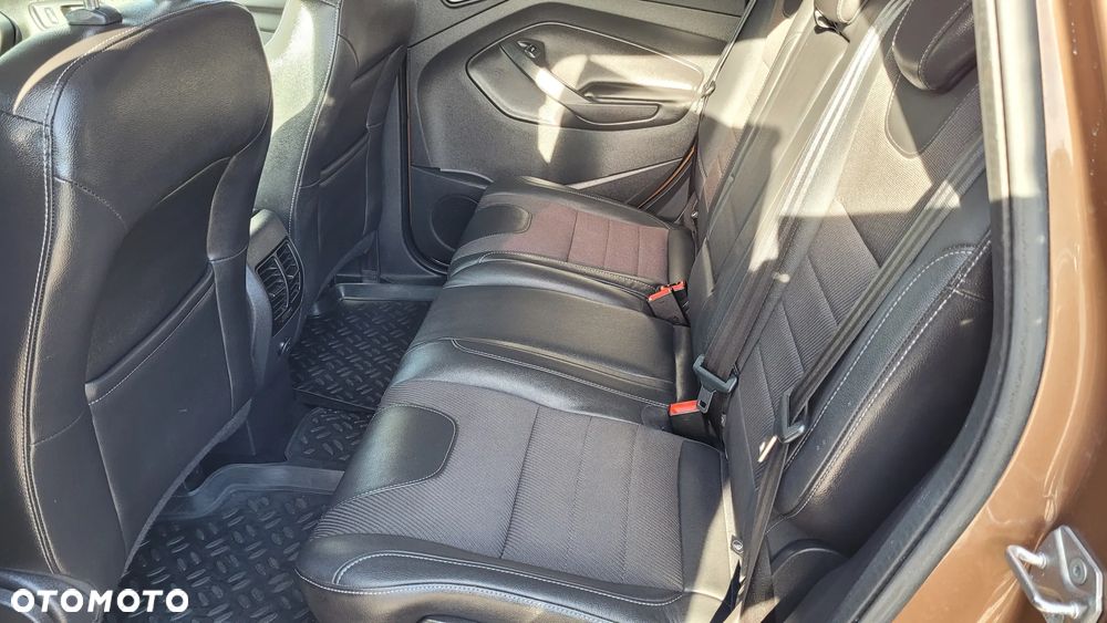 Ford Kuga 2.0 TDCi 4x4 SYNC - 15