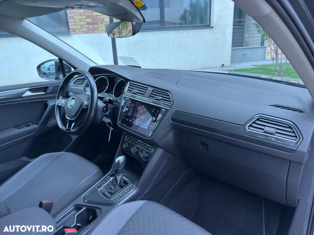 Volkswagen Tiguan - 14