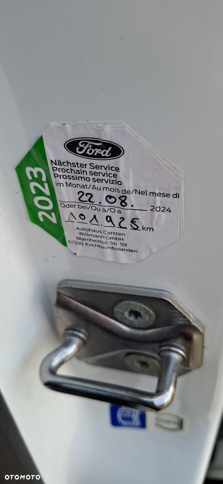 Ford Kuga - 33