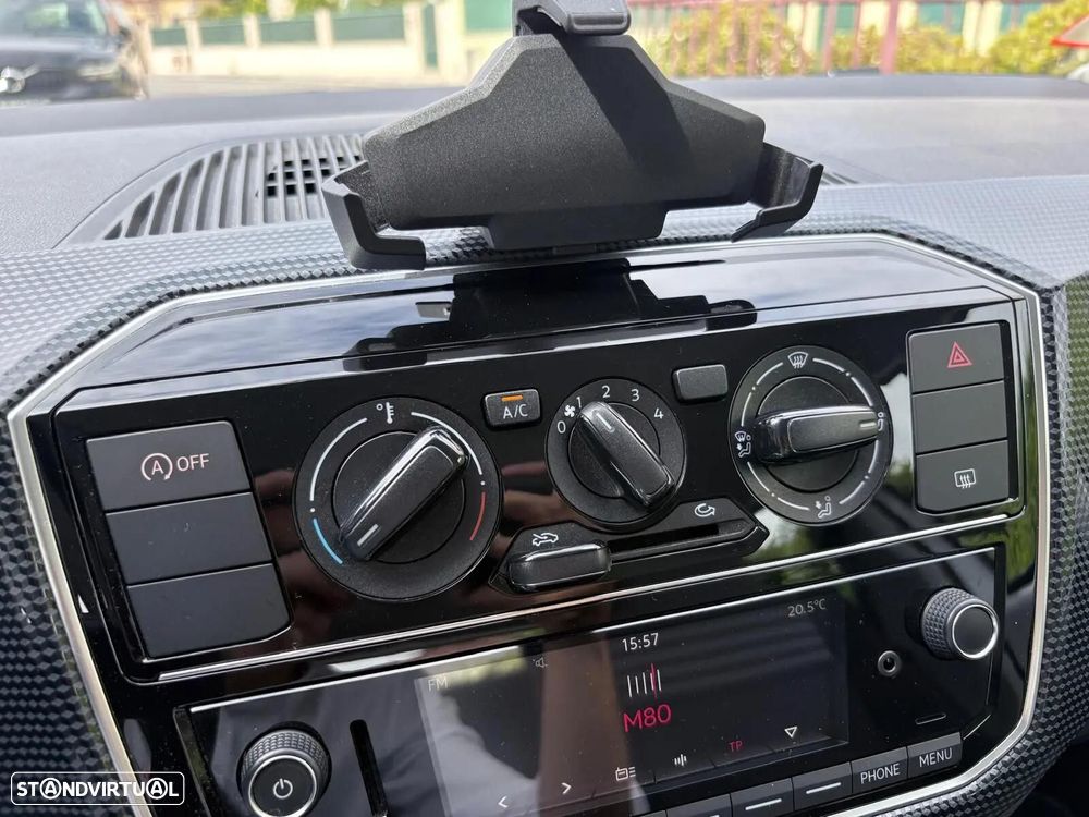 VW Up! 1.0 BMT Move - 44
