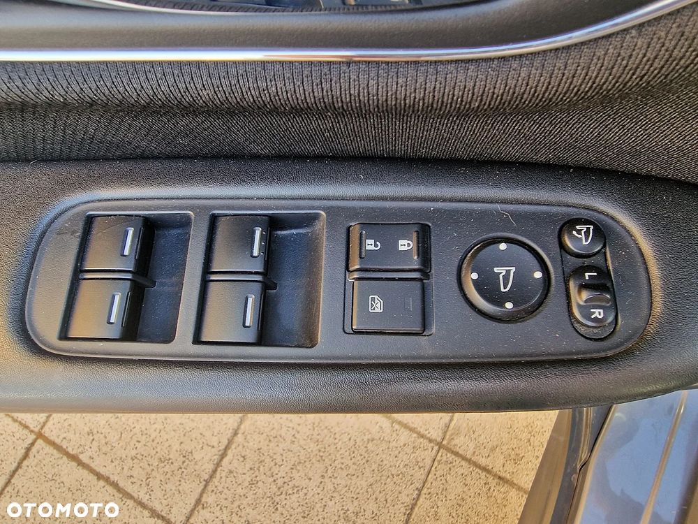 Honda HR-V 1.6 i-DTEC Comfort - 12