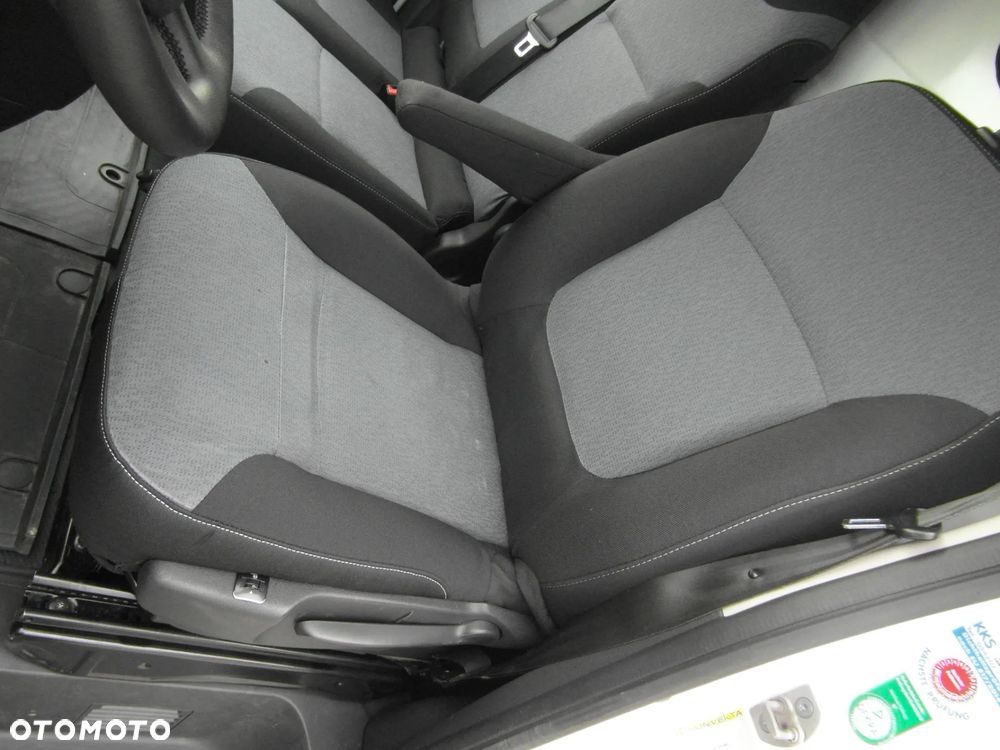Opel VIVARO L2H2 MAXI - 19