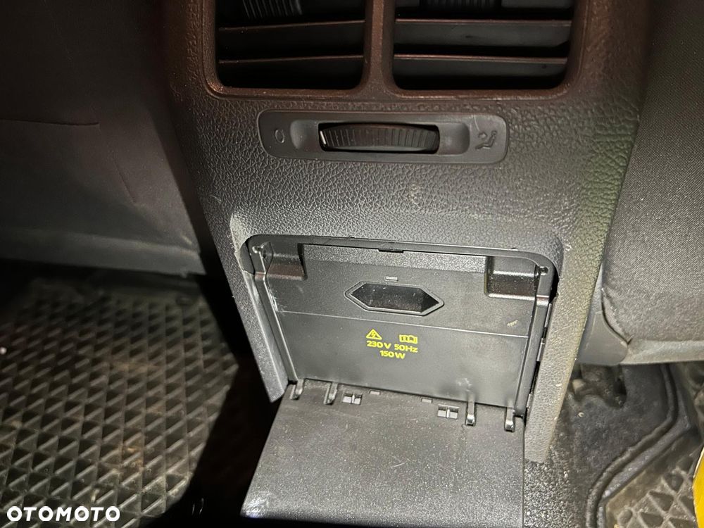 Volkswagen Jetta 1.9 TDI Comfortline - 6