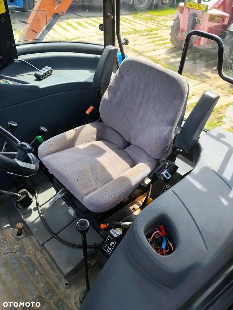 New Holland TD75D - 8