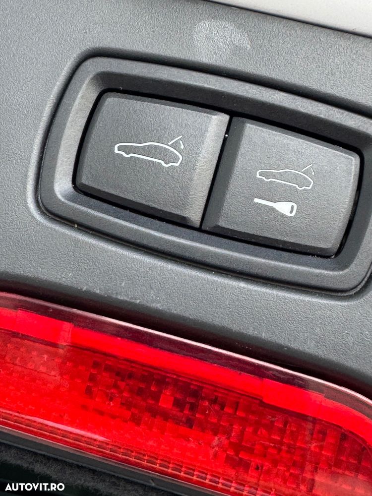 Porsche Cayenne - 27