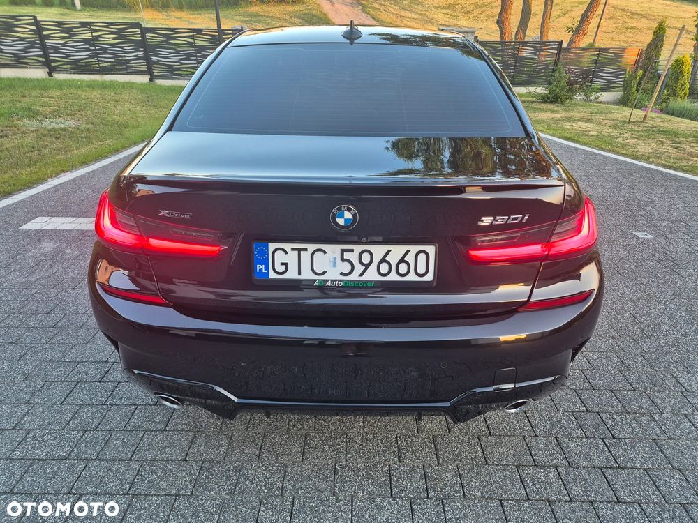 BMW Seria 3 330i xDrive M Sport - 6