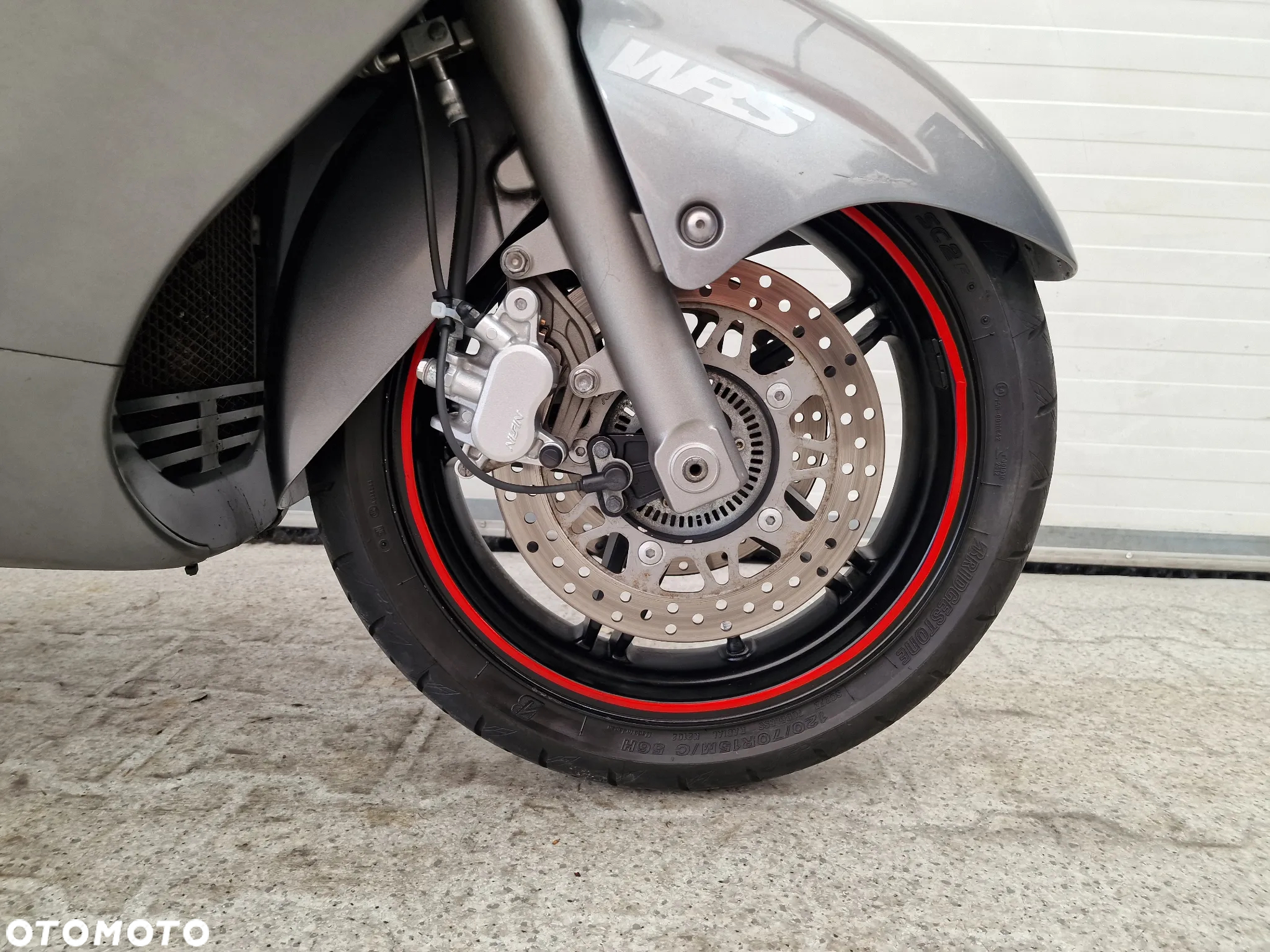 Suzuki Burgman - 21