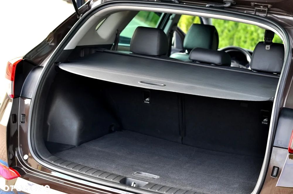 Hyundai Tucson 1.7 CRDI BlueDrive Style 2WD - 13