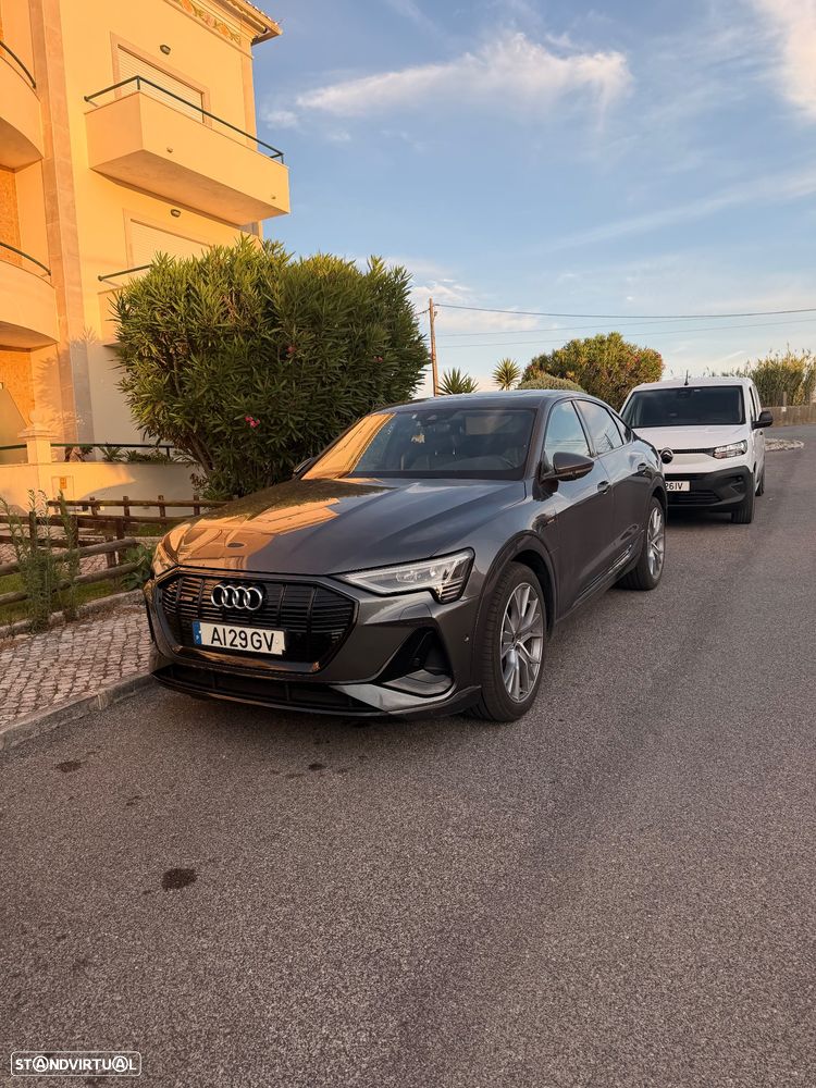Audi e-tron 55 quattro S line - 1