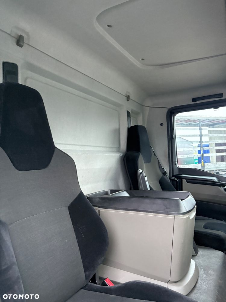 MAN TGL 12.190 / NOWY MODEL / 247.000km PRZEBIEGU / NAUKA JAZDY / DO NAUKI JAZDY / ESP - 28