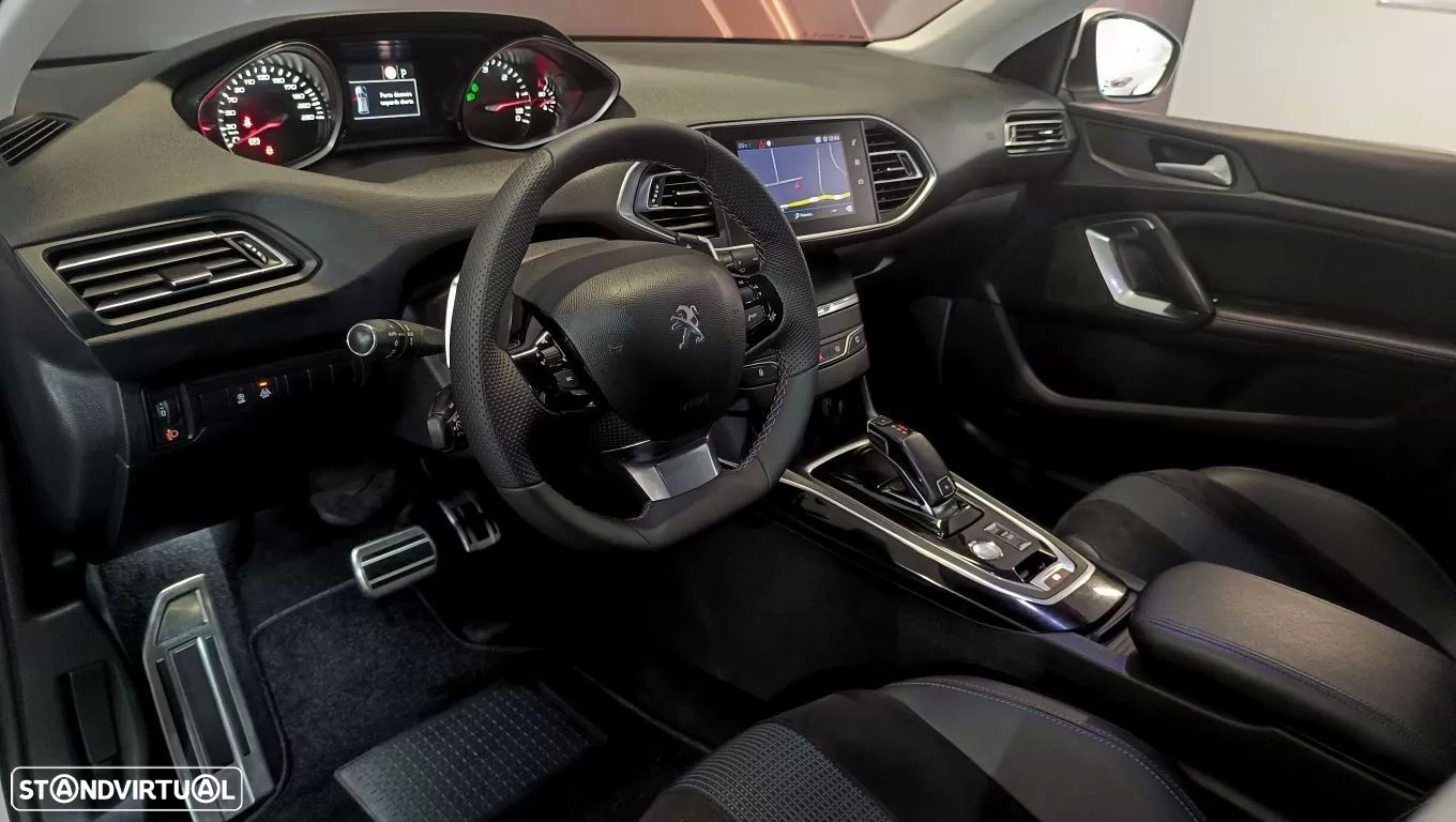 Peugeot 308 SW 1.5 BlueHDi Allure EAT8 - 5