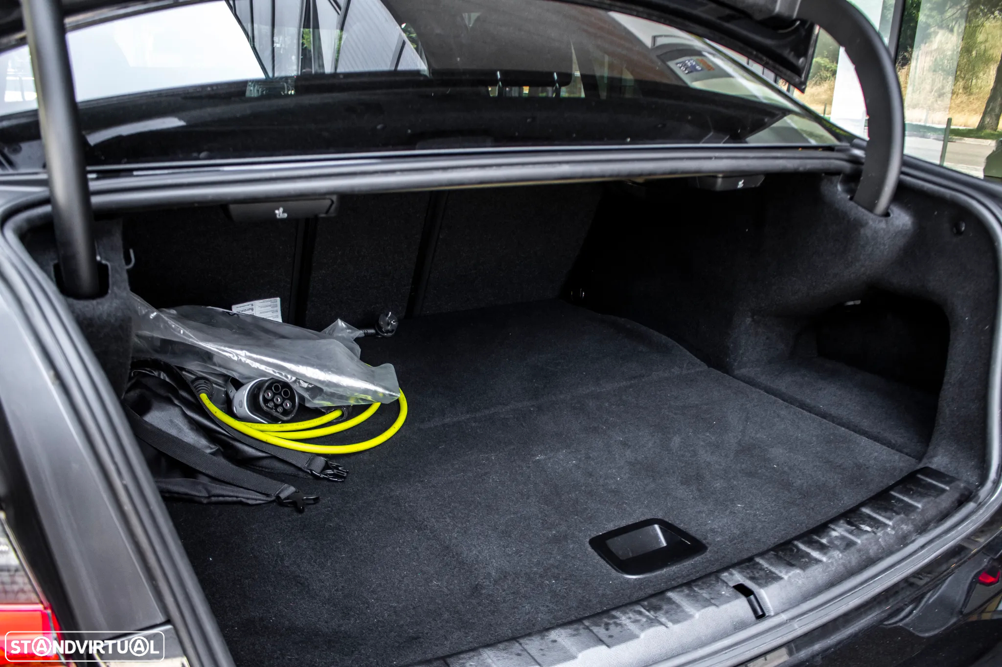 BMW 320 e Pack M Auto - 32