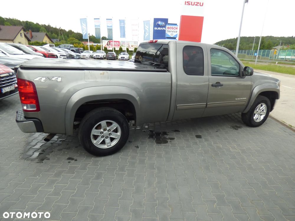 GMC Sierra - 10